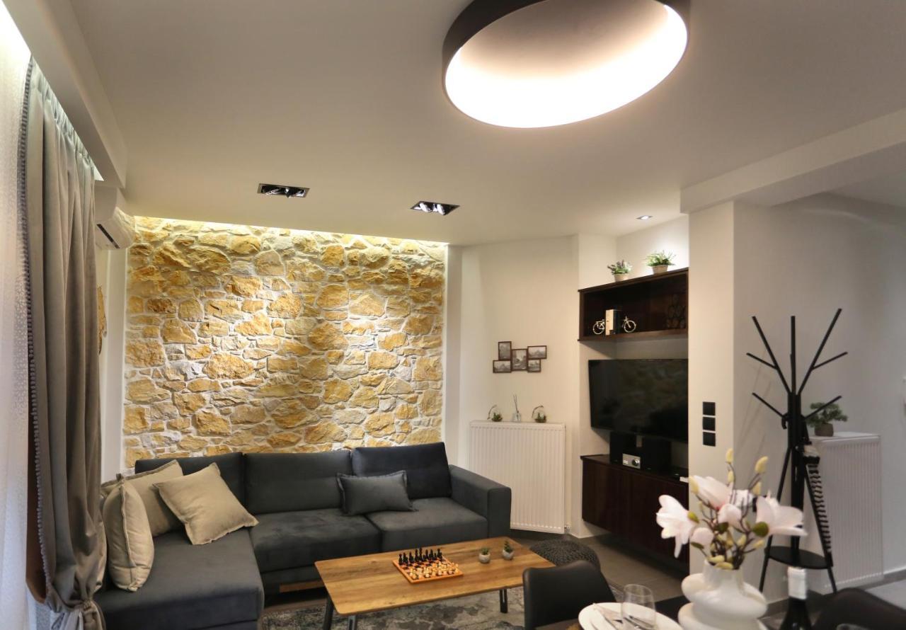 La Larissa Luxury Apartments Koronis Exterior photo