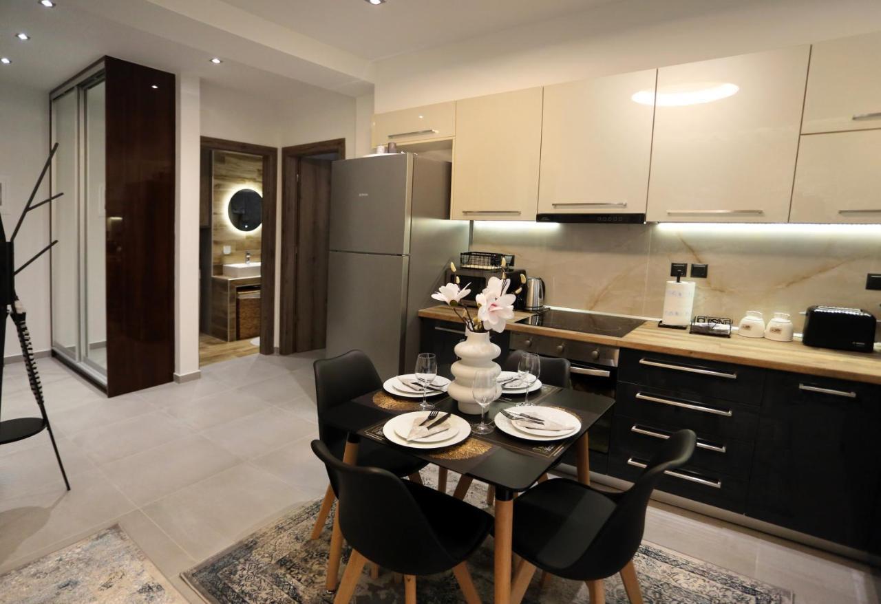 La Larissa Luxury Apartments Koronis Exterior photo