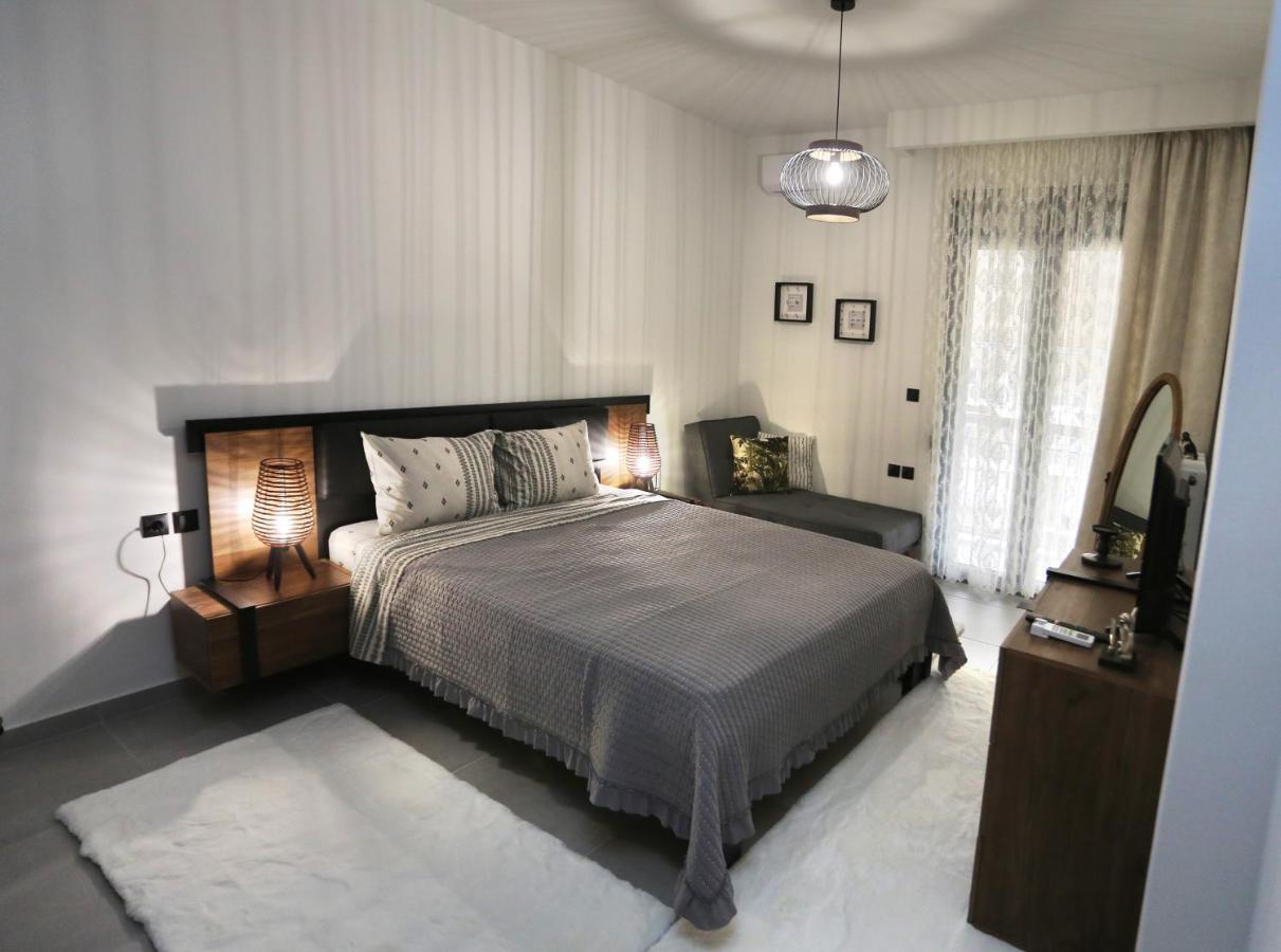 La Larissa Luxury Apartments Koronis Exterior photo